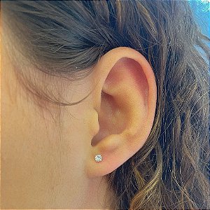 Brinco Ponto De Luz Cristal PP Folheado a Ouro 18K