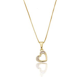 Colar Coração Vazado Metade Cravejado Folheado a Ouro 18K