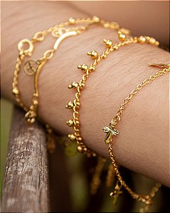 Pulseira Pingentes Cruzinhas Folheado a Ouro 18K