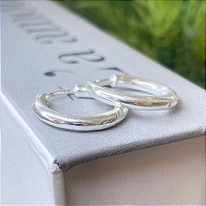 Brinco Argola Lisa Slim Borda Arredondadas