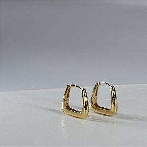 Brinco Argola Quadrangular Lisa Folheado a Ouro 18k