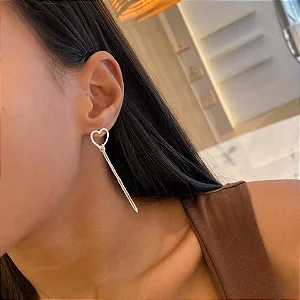 Brinco Coração Franja Veneziana Amarrada