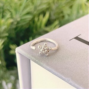 Piercing Torção Flor Zircs Folheado a prata 925