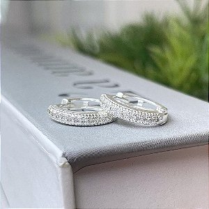 Brinco Argola Clássica 1 Fio M