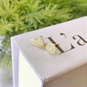 Brinco Gota Trabalhada Folheado a ouro 18K