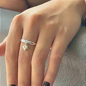 Anel Aliança Pingente Coração Abaulado Folheado a Prata 925