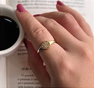 Anel Moeda Desenho Flor Folheado a Ouro 18k