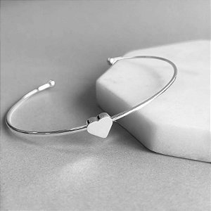 Bracelete Aberto Coração Liso Folheado a Prata 925