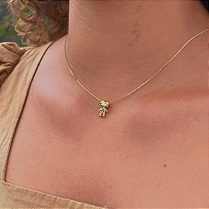 Colar Menino Boné e Zircônias Azul Folheado a Ouro 18K