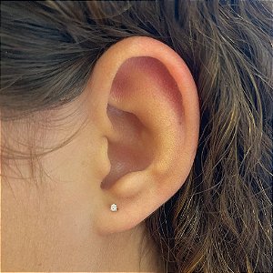 Brinco Micro Ponto de Luz Folheado a Ouro 18K