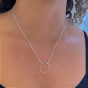 Colar Circulo Fio Laminado Folheado a Prata 925