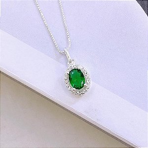 Colar Oval Verde com Borda Cravejada Folheado a Prata 925