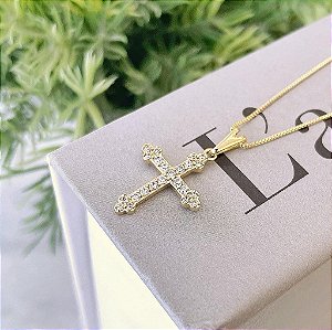 Colar Cruz Cravejada Cristal Folheado a Ouro 18K