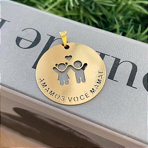 Pingente Amamos Você Mamãe Menino e Menina Folheado a Ouro 18K