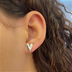 Brinco de Coração Desenhado Alongado Folheado a Prata 925