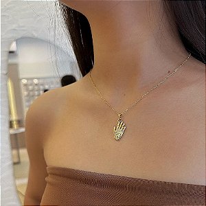 Colar Mão Dizeres Folheado a Ouro 18k