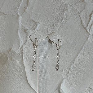 Brinco de Argola Pingente Dois Navetes Cristal Folheado a Prata 925