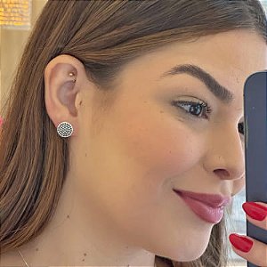 Brinco Chuveiro Cravejado Zirconias Negras com Trabalho Lateral Folheado a Prata 925