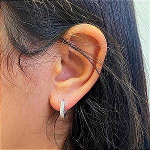 Brinco de Argola 1 Fio Cravejado Slim M Folheado a prata 925