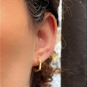 Brinco de Argola Hexagonal Lisa G Folheado a ouro 18K