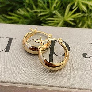 Argola Abaulada Lisa Fecho Italiano Folheado a ouro 18K