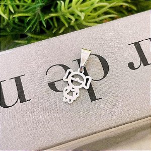 Pingente Menina Vazado Pequeno Liso Folheado a prata 925