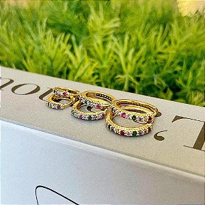 Trio de Argolas 1 Fio Cravejado Slim Rainbow Folheado a Ouro 18k