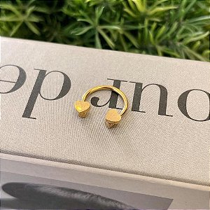 Piercing Ferradura Coração nas Pontas Folheado a ouro 18K
