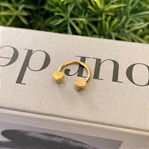 Piercing Ferradura Coração nas Pontas Folheado a ouro 18K