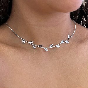 Colar Choker Rabo de Rato e Folhas Lisas Folheado a prata 925