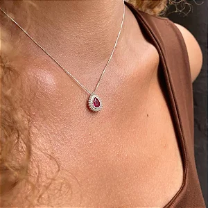 Colar Gota Zirconia Vermelha Borda Cristal Folheado a Prata 925
