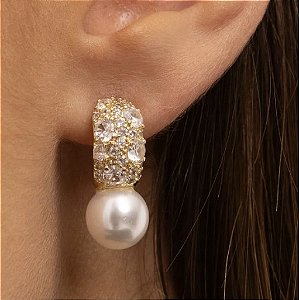 Brinco Pendente Cravejado e Pérola Folheado a ouro 18K
