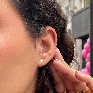 Brinco Redondo Trabalhado Pequeno Folheado a ouro 18K