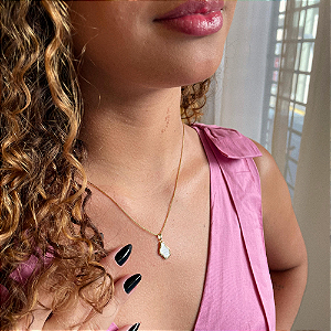 Colar Orgânico Resina Madrepérola Folheado a Ouro 18k