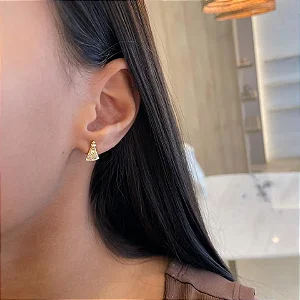 Brinco Nossa Senhora Zircônias Cristal Folheado a Ouro 18K