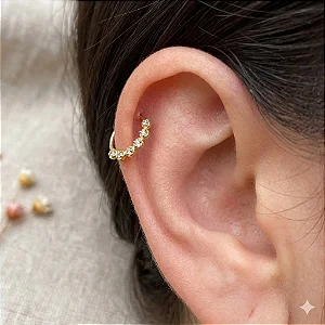 Piercing Argola Torção Corações Cravejados Frontal
