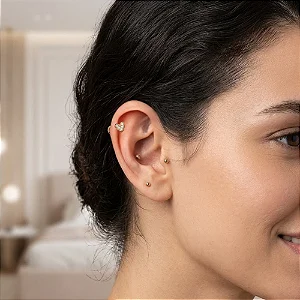 Piercing Coração Cravejado M Base Reta