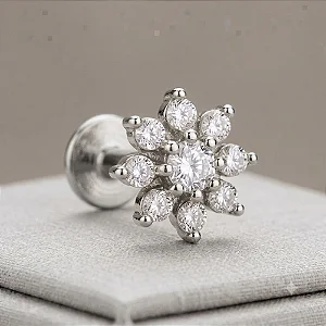 Piercing Florzinha 8 Pontas e Zircônia Central com Base Reta