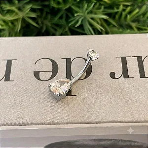 Piercing Umbigo Zircônias Gota