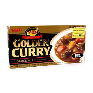 Condimento Golden Curry- Picante Nível Forte S&B - 220 Gramas
