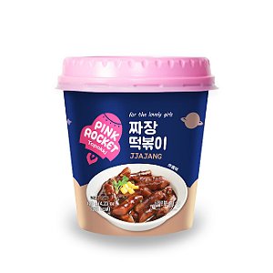 Topokki Bolinho de Arroz Coreano Instantâneo sabor Soja Preta Jjajang Pink Rocket Copo -120g