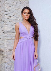 Vestido Longo Lavanda com Decote Profundo Recortes Laterais e Saia Fluida
