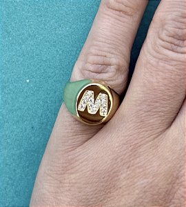 Anel ajustável letra inicial dedinho com banho de ouro 18k