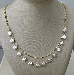 Choker com madrepérolas e banho de ouro 18k