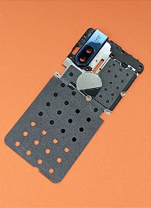 Moldura traseira com lente e NFc Motorola Moto One Hyper Azul