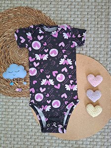 Body Manga Curta Feminino Corações