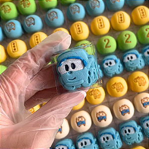 Caminhão Léo - Ejetor Modelador para Brigadeiros