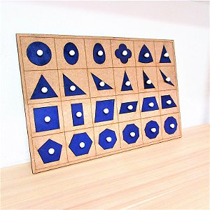 Encaixes de Formas Geométricas Montessori