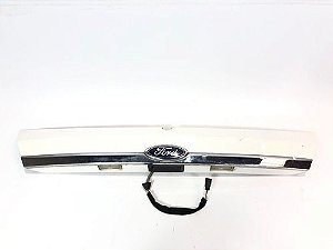 Aplique Moldura Porta Malas Ford New Fiesta Titanium 2014