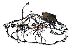 Chicote Com Caixa Fusível Ford Focus 2014 2.0 Hm5514k733